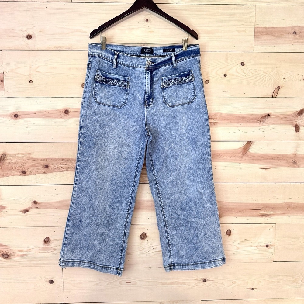 Curve Appeal Women's 14/32 High Rise Wide Leg Cropped Jeans Acid Wash Braided